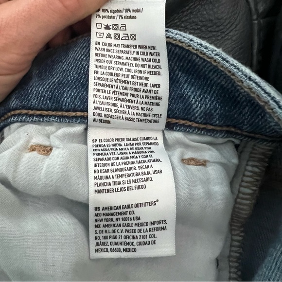 American Eagle Ankle Cut Button Fly Stretch Jeans - Picture 5 of 9
